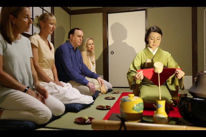 公式インストラクターによる茶道ワークショップ