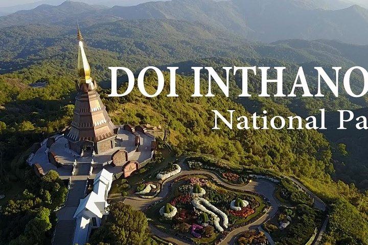 CHIANG MAI: Doi Inthanon NationPark-Royal Project-Waterval-Lunch
