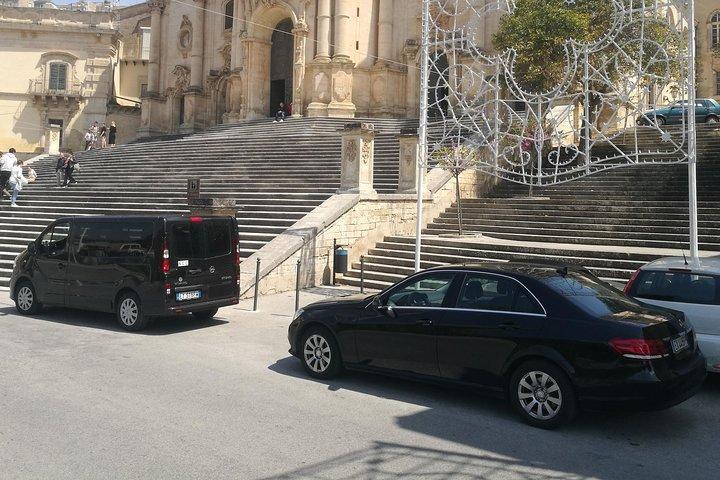 Transfert de Taormina et des villages environnants à l'aéroport de Catane