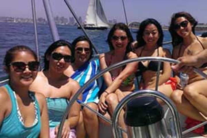 Bachelorette Sailing Party sur la baie de San Diego jusqu'à 6 invités
