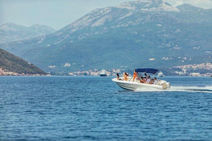 8 - time Custom Private Boat Tour fra Herceg Novi