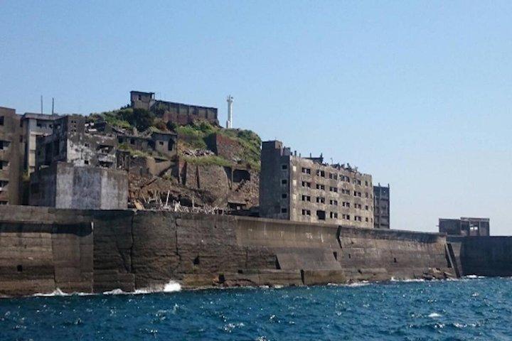 長崎の軍艦島を訪問