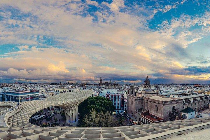 Private Tour durch Sevilla mit Eintrittskarten und lokalem Reiseleiter