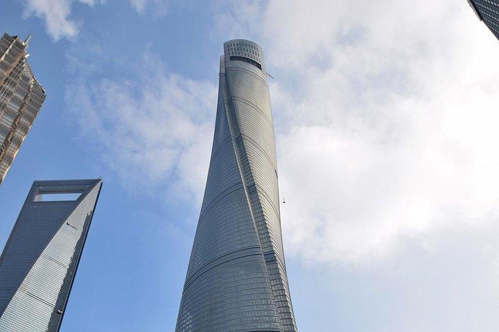 Private Tour: Wasserstadt Zhujiajiao, Shanghai Tower und Maglev-Zug