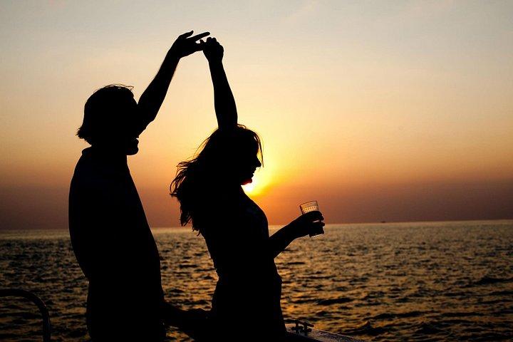 Reggae Sunset Cruise From South Coast