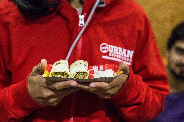 Delhi Food Walk : 人力車に乗ってストリートイーツ&マーケットツアー