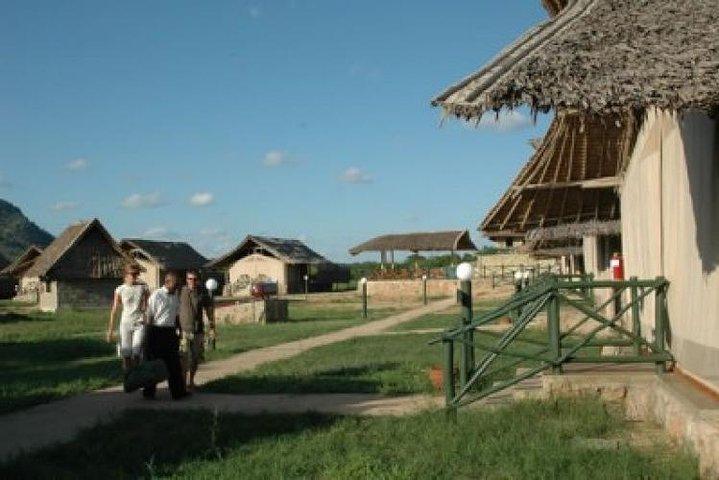 Maasai Mara safari in campeggio su strada UNA notte Best Budget ALL INCLUSIVE