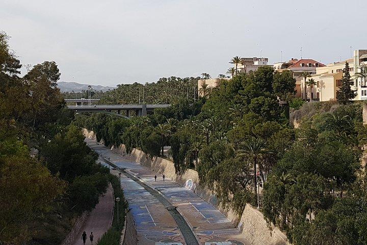 Kleingruppentour durch Elche, UNESCO-Welterbestätten