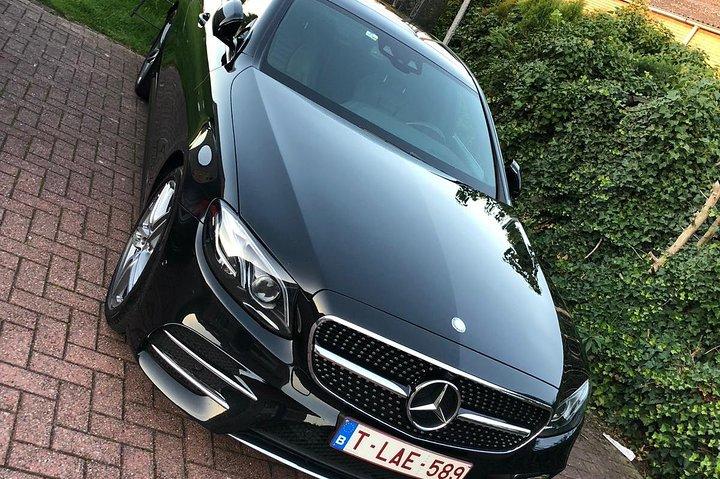 ブリュッセル空港からブルージュ市内への高級車