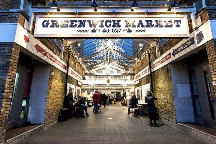 London Christmas Tour: Private & Custom with a Local Guide