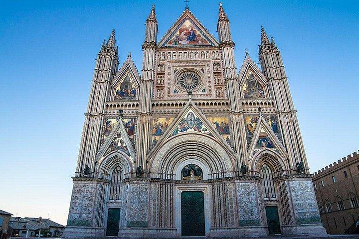 ウンブリアアート＆ヒストリー8日間のプライベートツアー