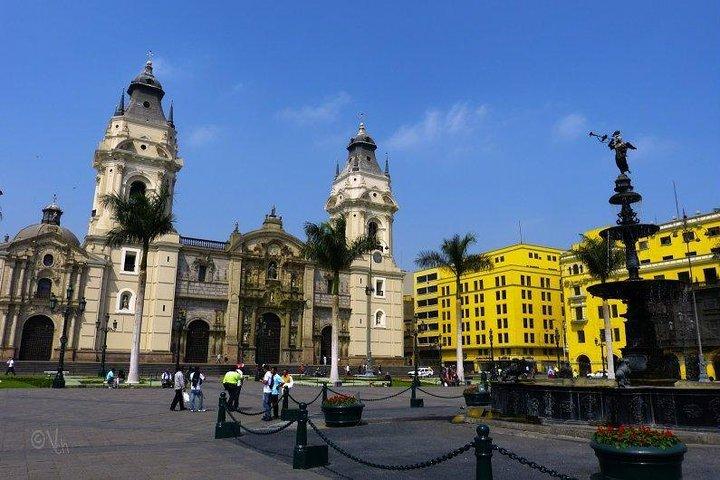 11 Dias: Passeios em Lima || Cusco || Puno || Machu Picchu ||