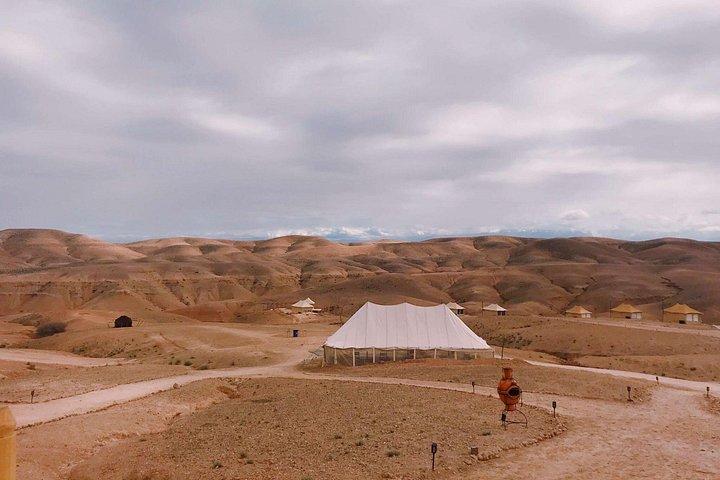 Dinershow in Agafay Desert met Quad en Kamelen
