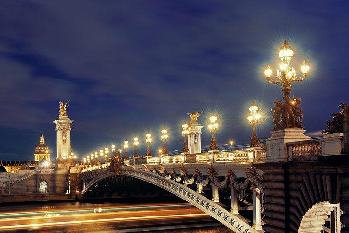 Paris à noite com um guia local: privado e personalizado