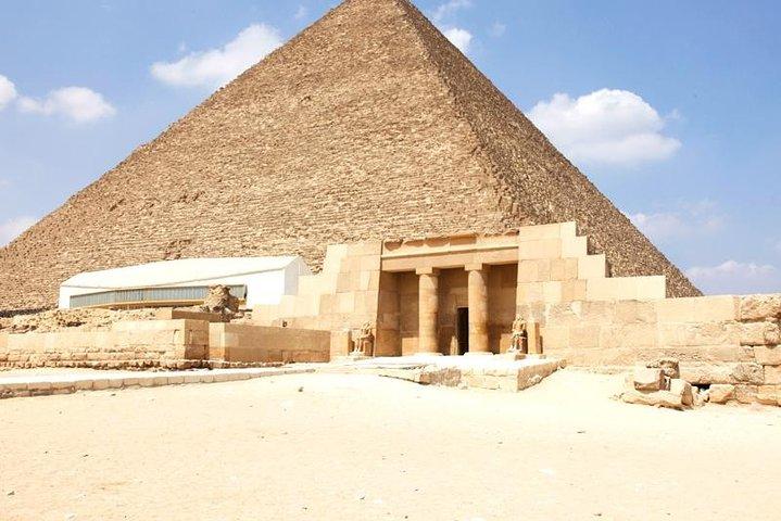 Dagstur til Giza-pyramiderne & Egyptisk Museum & Citadel & Koptisk Cairo og Bazaar