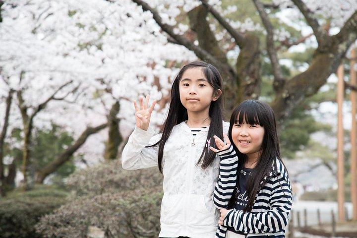 Yokohama Private Family Tour with a Local, Customized & Flexible