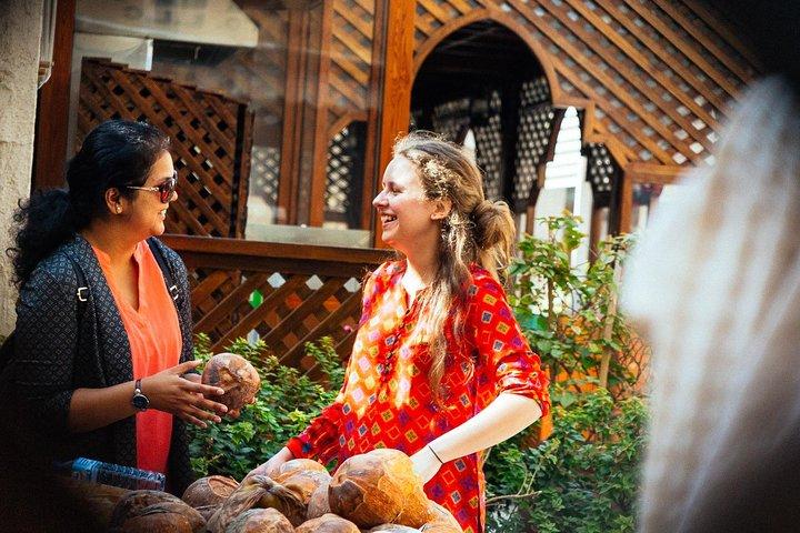 プライベートグルメツアー：地元の人々と行くドバイの 10 つのテイスティング