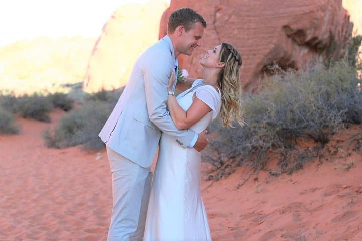 Valley of Fire Wedding by Private Limousine