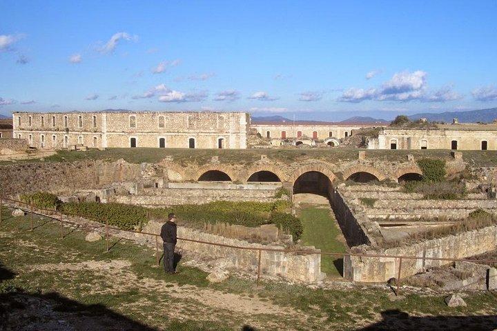Dalí & Sant Pere De Rodes - grupo pequeno e hotel com partida em Palamós