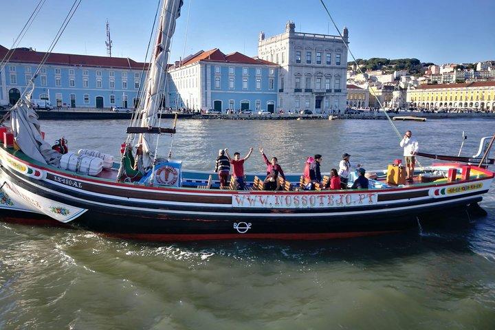 Lissabon traditionelle både - guidet sightseeing krydstogt