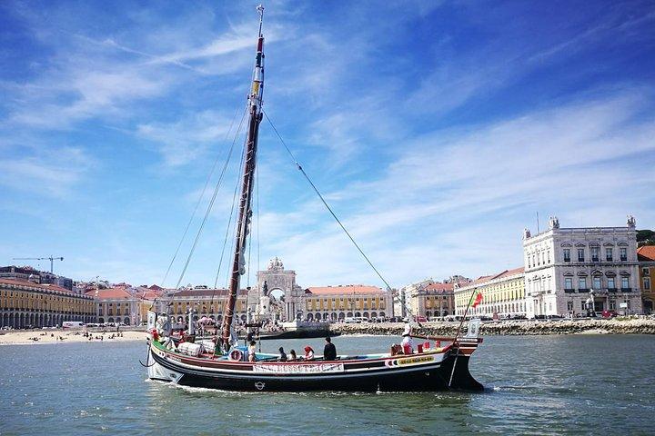 Balade dans un Bateau Traditionnelle à Lisbonne - Express Cruise - 45 min