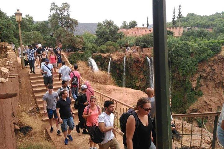 Excursión de día completo a las cascadas de Ouzoud desde Marrakech con paseo en barco