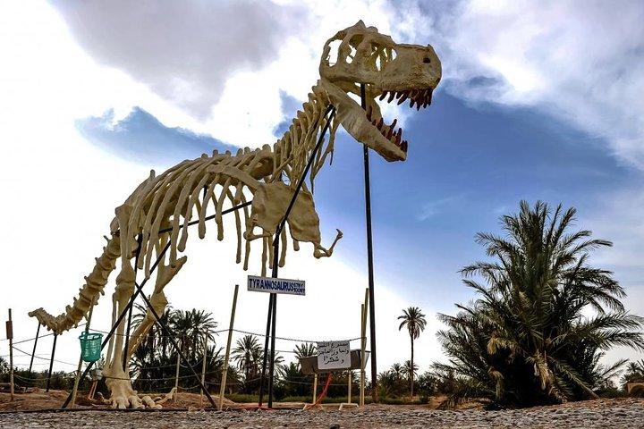 Beyond the Dunes: 5Days Royal Merzouga Luxury Escape
