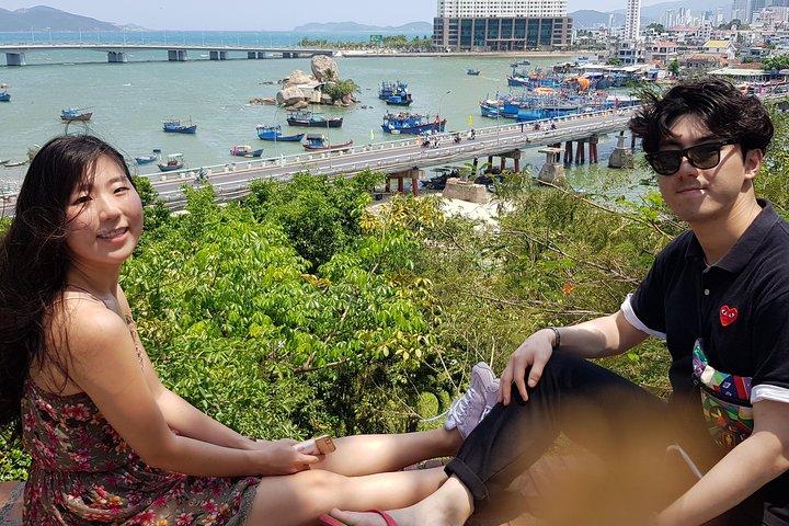 Nha Trang 2-vägs transfer till flygplatsen plus 1 dags stadstur med mudbad