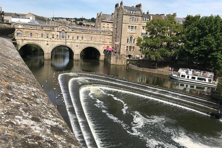 Tour privado a Stonehenge y Bath