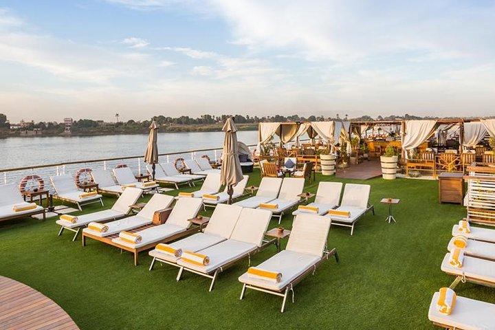 Nile Cruises viagens de Aswan a Luxor por 4 dias 3 noites - tour privado