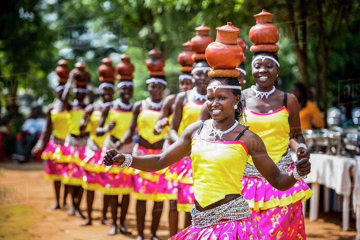 Venha para um casamento tradicional de Uganda (4-6 horas)