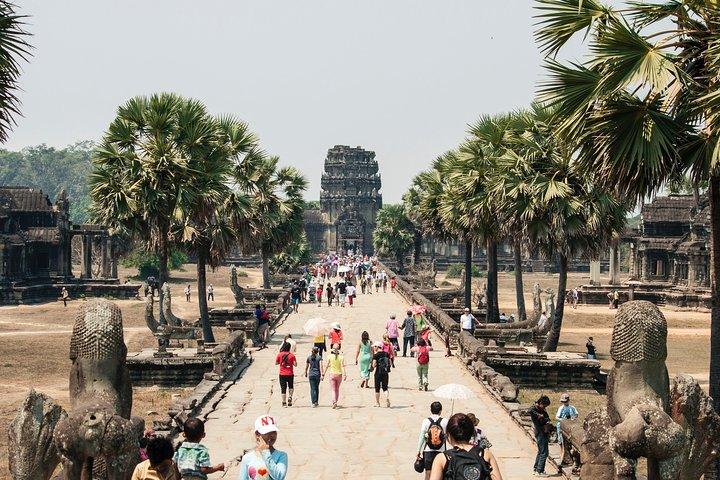 Half Day Angkor Wat by Tuk Tuk