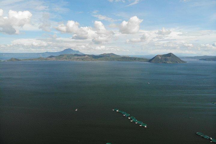 タガイタイの冒険：火山の眺め、田園地帯、市場、クルーズ！