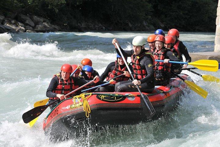 White Water Rafting a Kitulgala