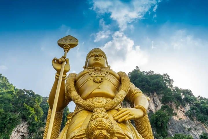 Genting Highlands with Batu Caves Day Tour Sharing Basis