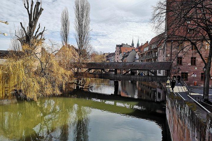 スペイン語でニュルンベルクの中世ツアー