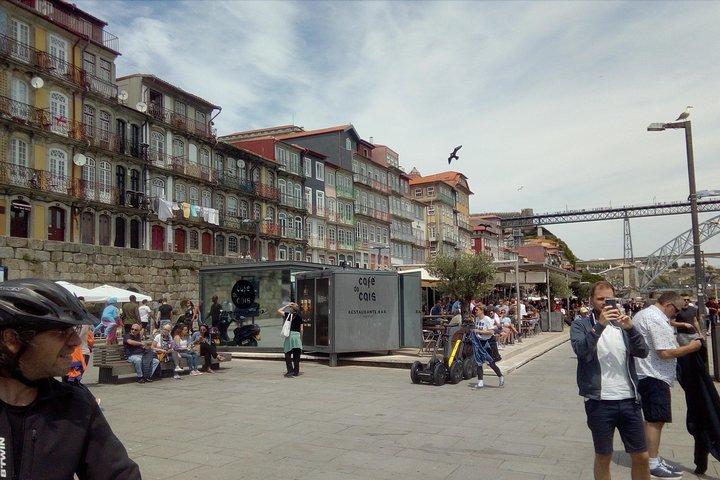 Tour privato a piedi Porto Principali attrazioni per il tour di mezza giornata