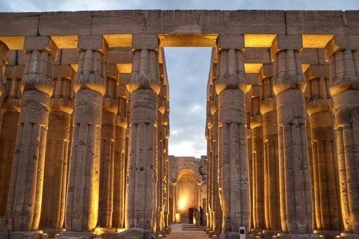 ハルガダから王家と神殿のルクソール渓谷へのプライベート日帰り旅行