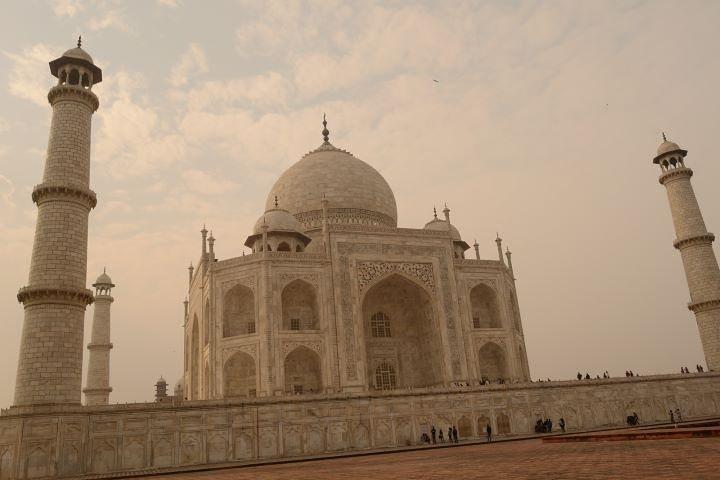 Von Delhi nach Agra: Tägliche Gruppenausflüge zum Taj Mahal & Agra Fort