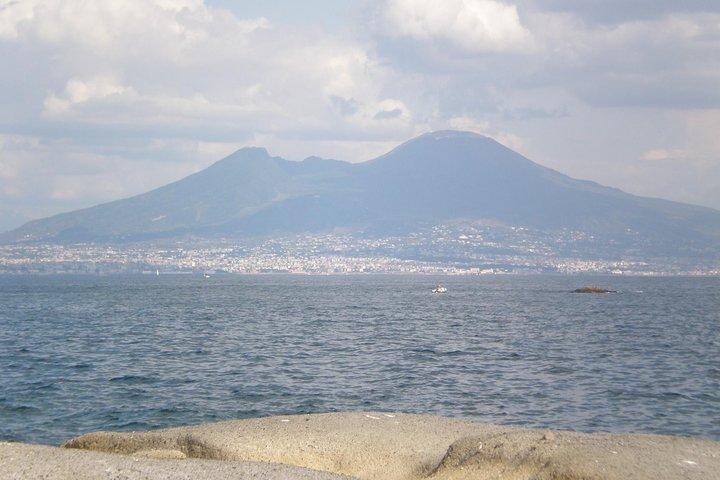 Excursão de um dia por Pompeia e Monte Vesúvio a partir de Nápoles com almoço de pizza
