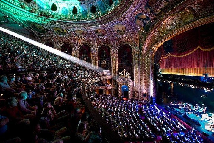 Boch Center Wang Theatre Tour : Folk Americana Roots Hall of Fame（ボック・センター・ワン・シアター・ツアー：フォーク・アメリカーナ・ルーツの殿堂）