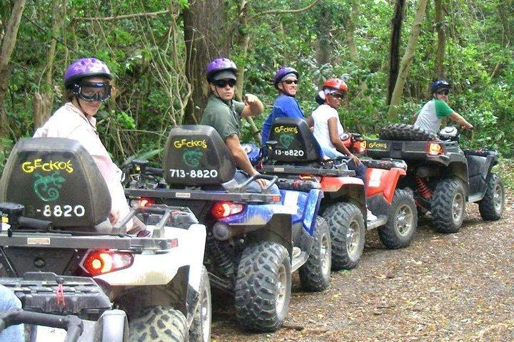 ATV ADVENTURE Rafting e buraco azul de OCHO RIOS
