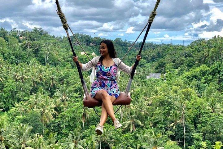 Private Bali-Tour: Das Beste von Ubud und Blick auf den Vulkan mit Dschungelschaukel