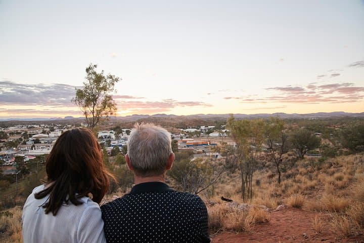 Alice Springs Highlights & Nature Escape Day Tour