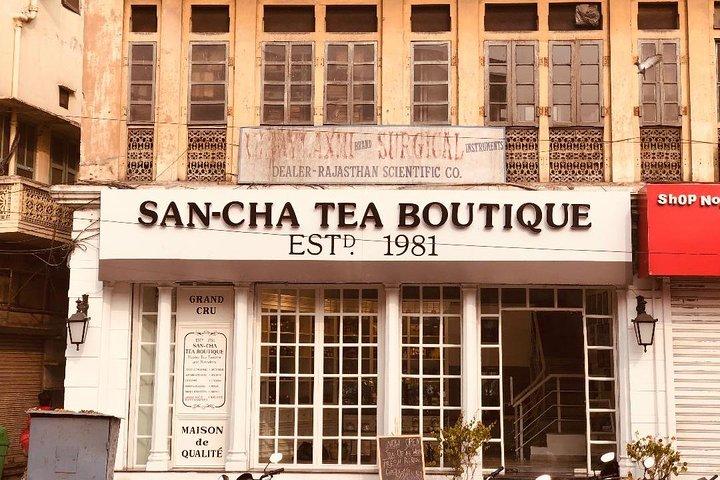 Teeverkostung in Indiens ältester Teeboutique: Sancha Tea Boutique