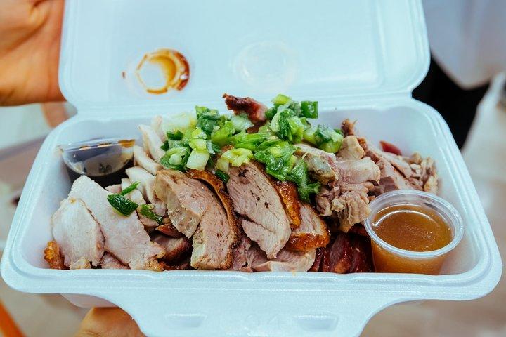 Under Surface of Montreal's Chinatown: Guided Food Walking Tour