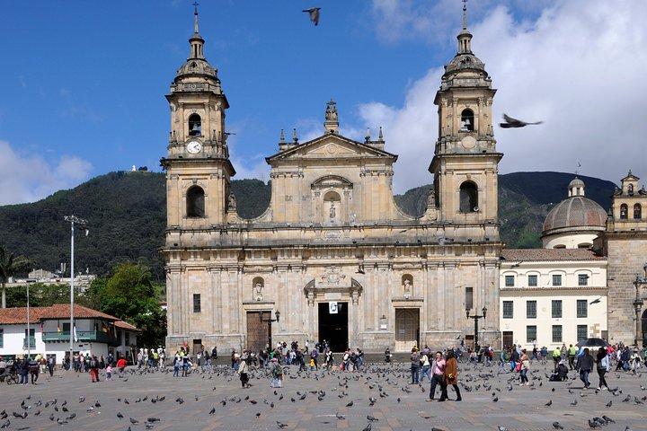 Bogota Old City Tour, Monserrate & Salt Cathedral i Zipaquira