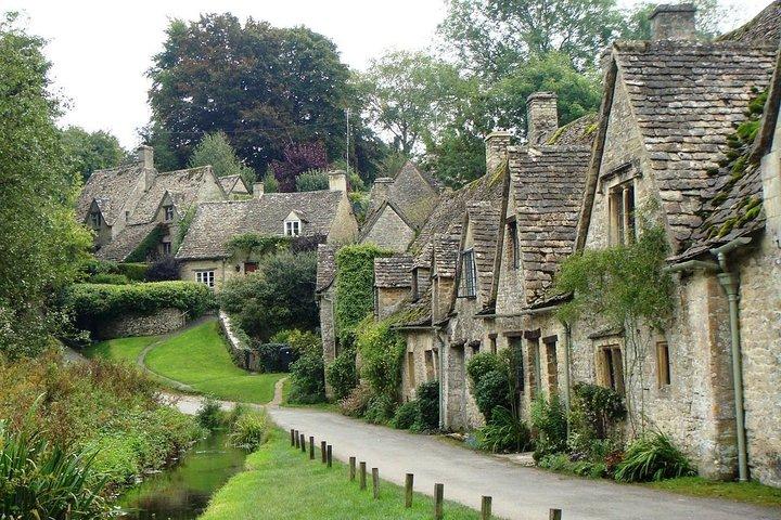 Royal Windsor Cotswold e Shakespeare Country em excursão privada em veículo executivo