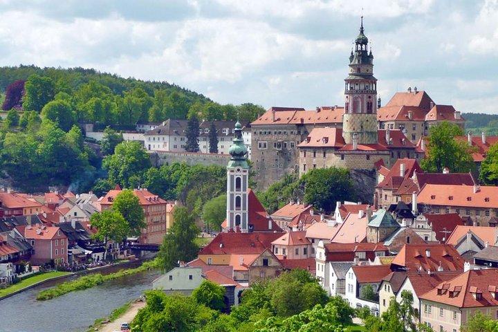 Transfer privado de Praga a Viena com escala em Cesky Krumlov