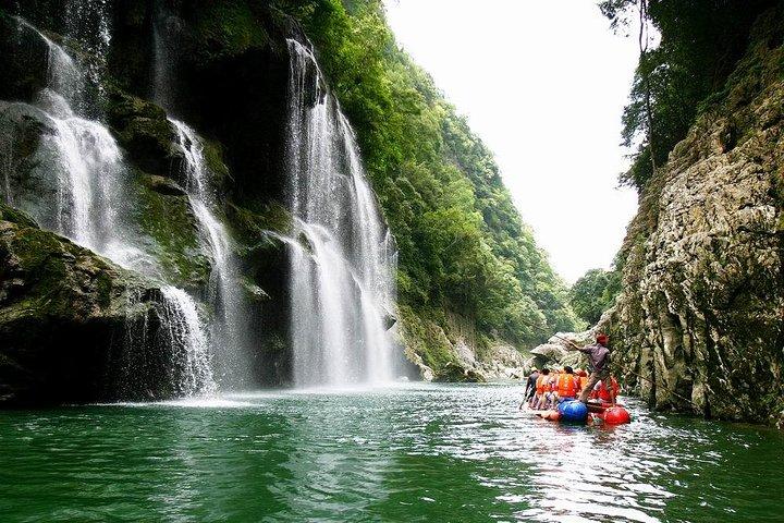 1 - Dag Private Tour til Mengdong River Rafting fra Zhangjiajie